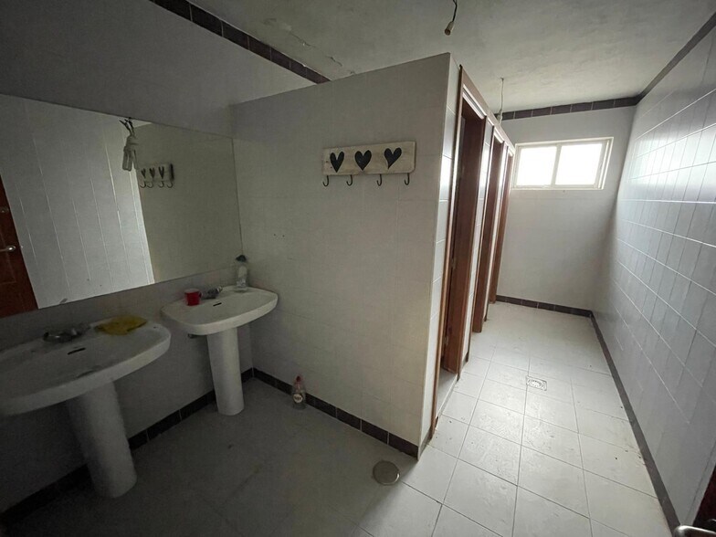 Industriel/Logistique dans Cáceres, Cáceres à vendre - Photo de l’immeuble – Image 3 sur 5