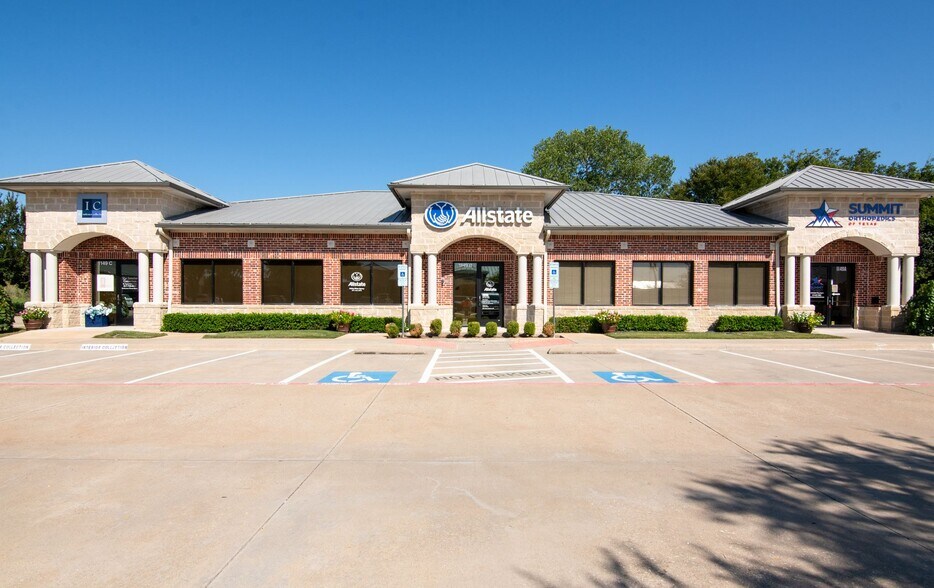 1149 Keller Pky, Keller, TX à louer - Photo de l’immeuble – Image 2 sur 8