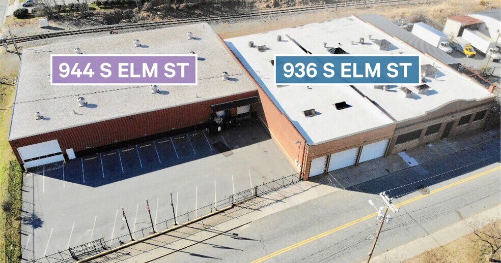 936 S Elm St, Greensboro, NC à louer - Photo de l’immeuble – Image 3 sur 8