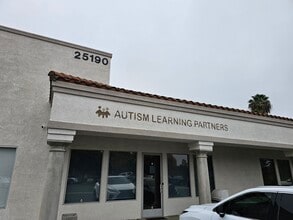 25190 Hancock Ave, Murrieta, CA à louer Photo intérieure– Image 1 sur 15