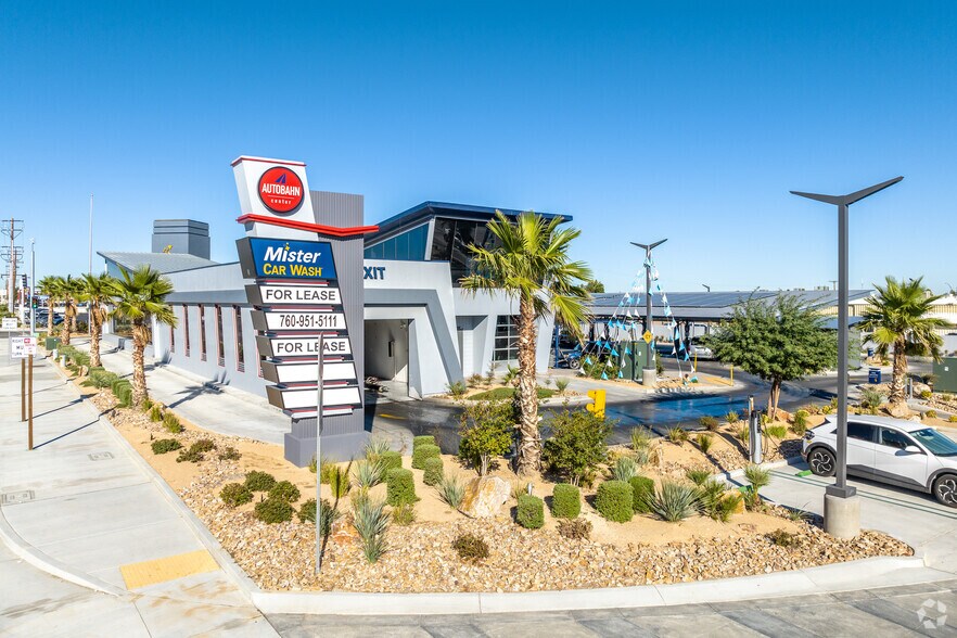 15250 Palmdale Rd, Victorville, CA à louer - Photo de l’immeuble – Image 2 sur 22