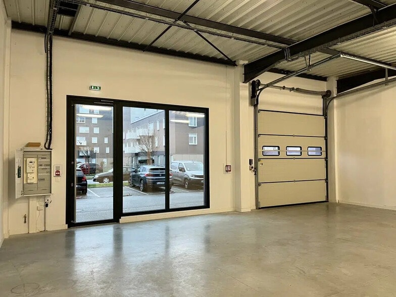 9 Rue Flora Tristan, Strasbourg à louer - Photo intérieure – Image 2 sur 11