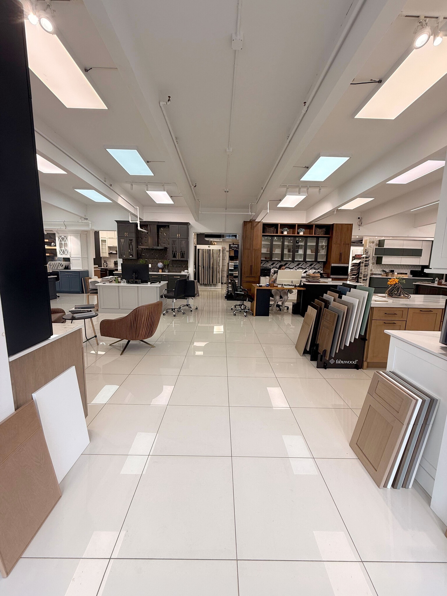 492 N Route 17, Paramus, NJ à louer Photo intérieure– Image 1 sur 3