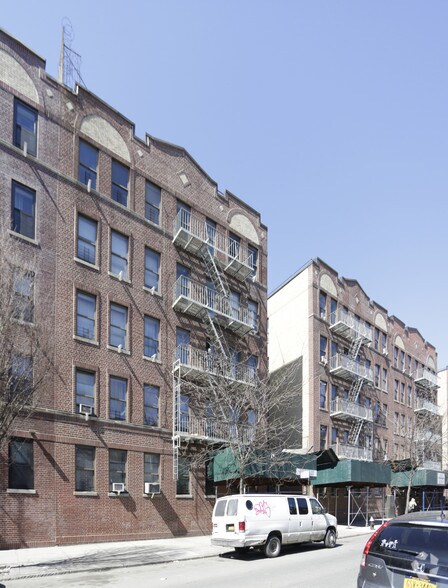 100 Unit Multifamily Portfolio portefeuille de 3 biens à vendre sur LoopNet.fr - Photo principale – Image 2 sur 2