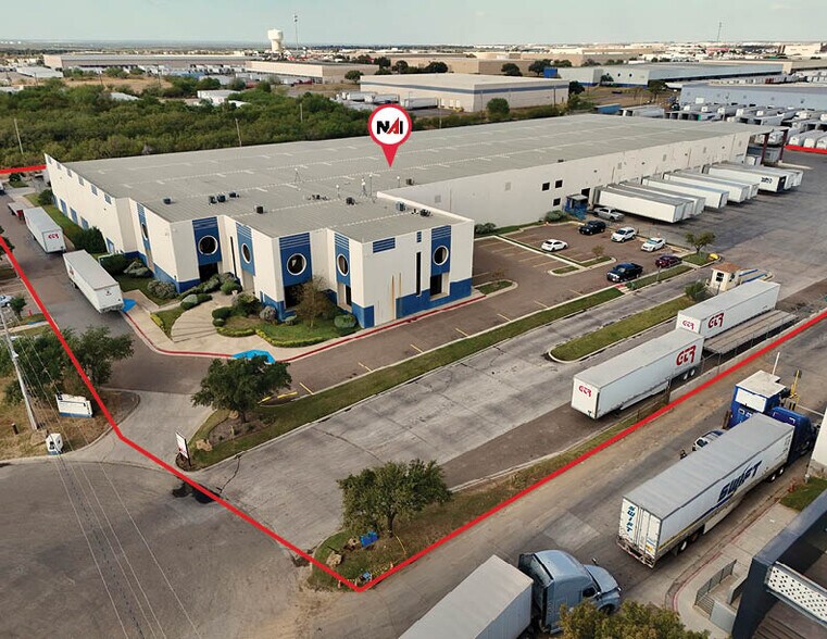 12018 Auburn Rd, Laredo, TX à louer - Aérien – Image 1 sur 7
