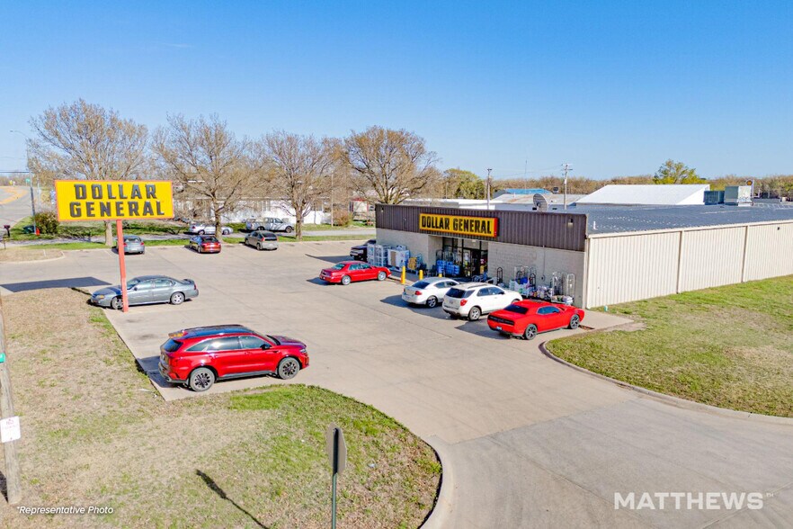 Dollar General Portfolio portefeuille de 3 biens à vendre sur LoopNet.fr - Photo de l’immeuble – Image 2 sur 3