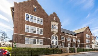 Plus de détails pour 7135 Canterbury Ave, Saint Louis, MO - Logement à vendre