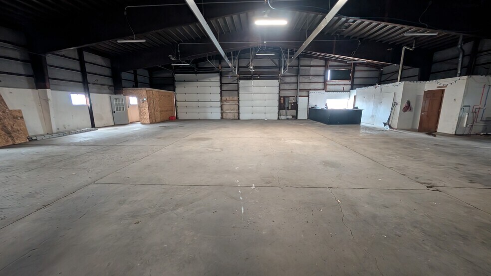 13887 N 1000 East Rd, Bloomington, IL à louer - Photo de l’immeuble – Image 2 sur 3