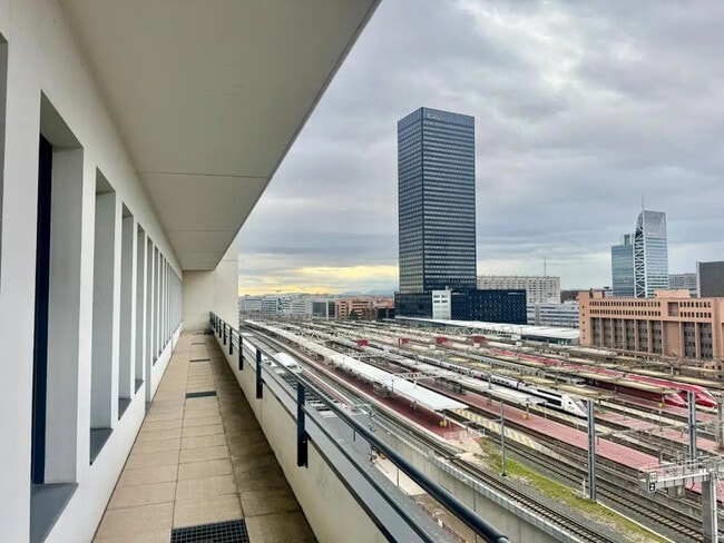 Plus de détails pour 20 Rue De La Villette, Lyon - Bureau à louer