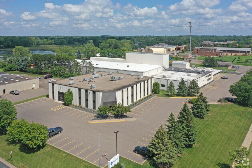 899 W Highway 96, Shoreview, MN à louer - Aérien – Image 2 sur 16