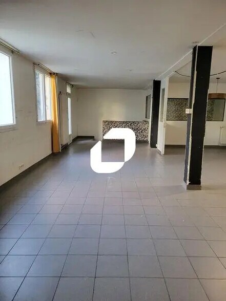 Bureau dans Saint-Ouen-sur-Seine à louer - Photo intérieure – Image 3 sur 11