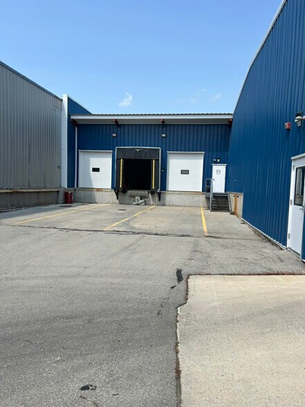 2908 Vinland st, Oshkosh, WI à louer - Photo de l’immeuble – Image 2 sur 9