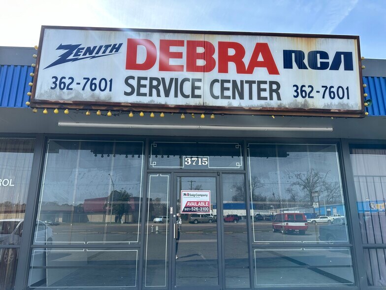 3711-3721 Lamar Ave, Memphis, TN à louer - Photo de l’immeuble – Image 3 sur 14