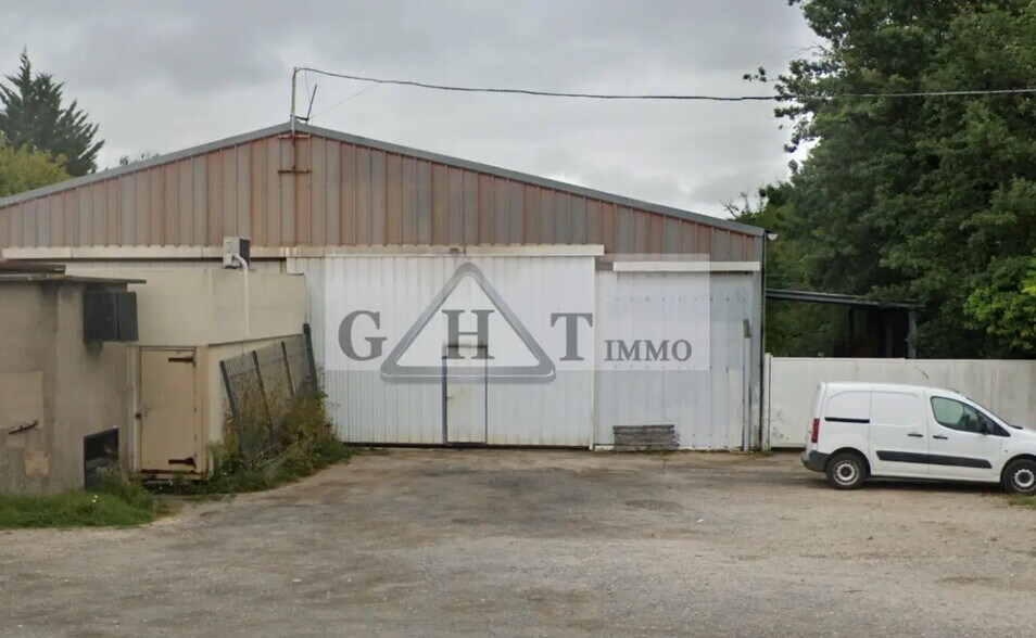 Industriel/Logistique dans Étampes à louer - Photo de l’immeuble – Image 1 sur 2