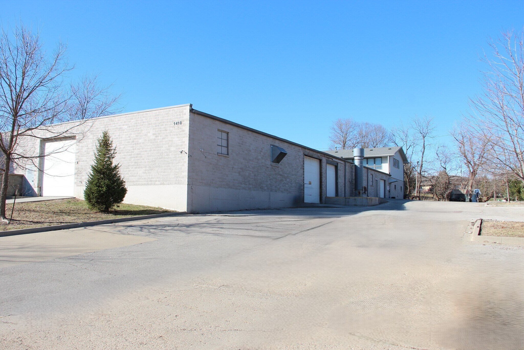 1410 E Diehl Ave, Des Moines, IA à vendre Photo principale– Image 1 sur 11