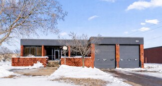 Plus de détails pour 124 Eva St, Saint Paul, MN - Local d’activités à vendre