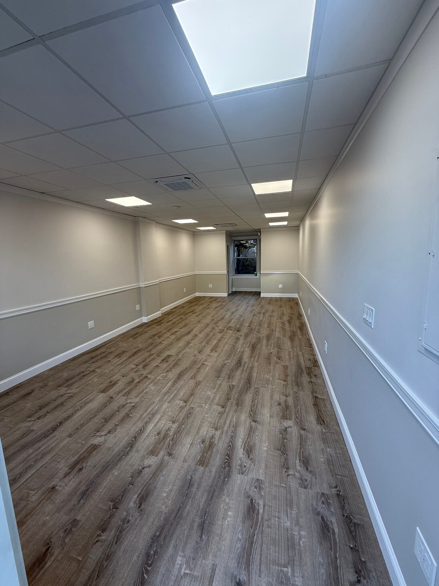 324 Mount Pleasant Ave, Mamaroneck, NY à louer Photo intérieure– Image 1 sur 3