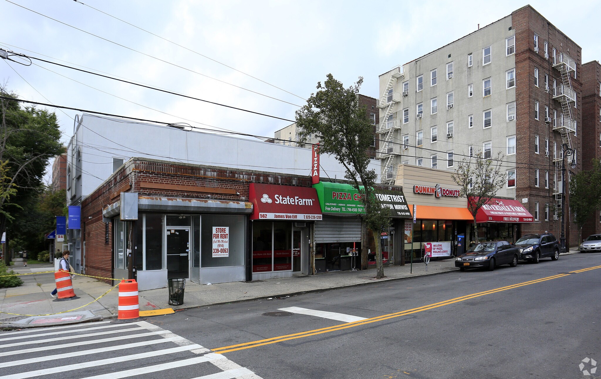 560-574 W 235th St, Bronx, NY à louer Photo principale– Image 1 sur 8