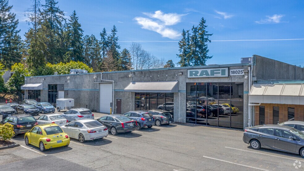 18025 Highway 99, Lynnwood, WA à louer - Photo principale – Image 1 sur 14