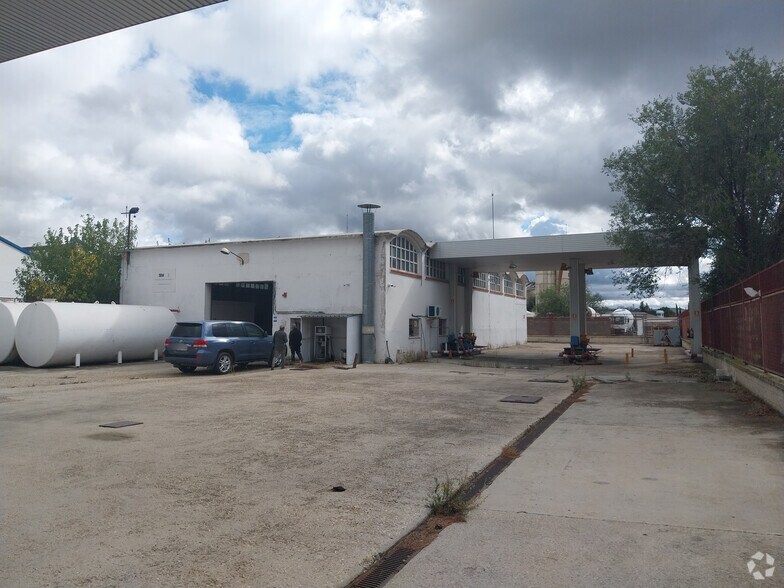 Carretera Daganzo, 17 bis, Alcalá de Henares, Madrid à vendre - Photo de l’immeuble – Image 1 sur 3