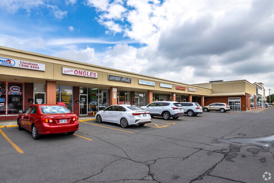 75A-97 Boul D'anjou, Châteauguay, QC à louer - Photo de l’immeuble – Image 2 sur 14