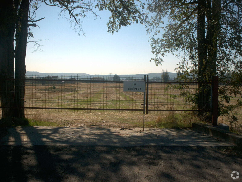 Polígono Peri 10, 1, Talavera de la Reina, Toledo à vendre - Photo de l’immeuble – Image 2 sur 3