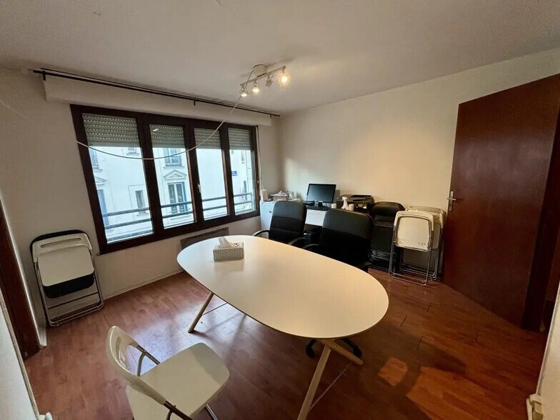 Bureau dans Paris à louer - Photo de l’immeuble – Image 1 sur 5