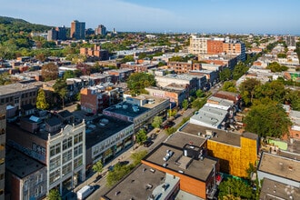 4264-4276 Boul Saint-Laurent, Montréal, QC - Vue aérienne  vue de carte