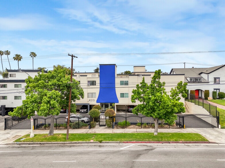 4015 Adams Blvd, Los Angeles, CA à vendre - Photo de l’immeuble – Image 2 sur 19