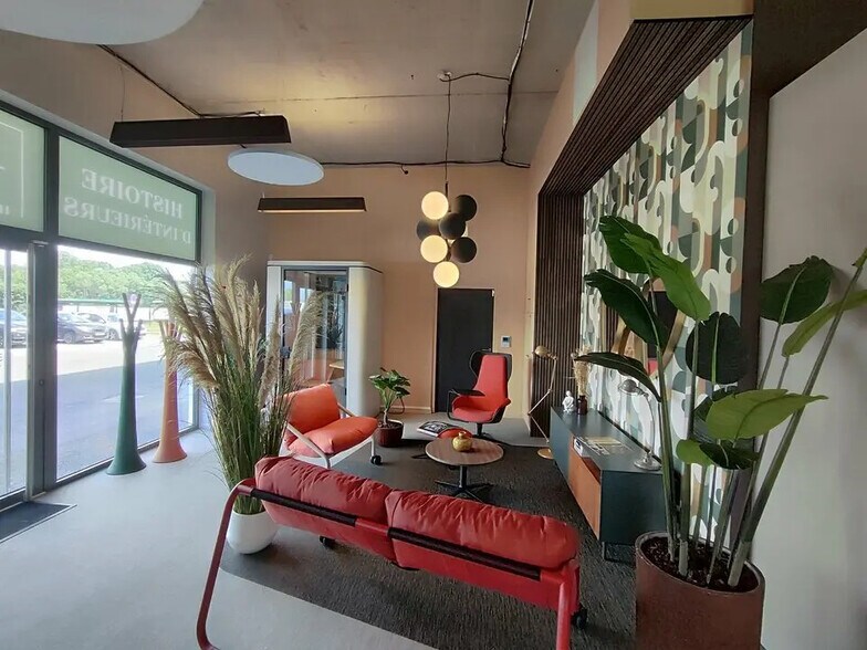 Bureau dans Vaulx-Milieu à vendre - Hall d’entrée – Image 1 sur 4