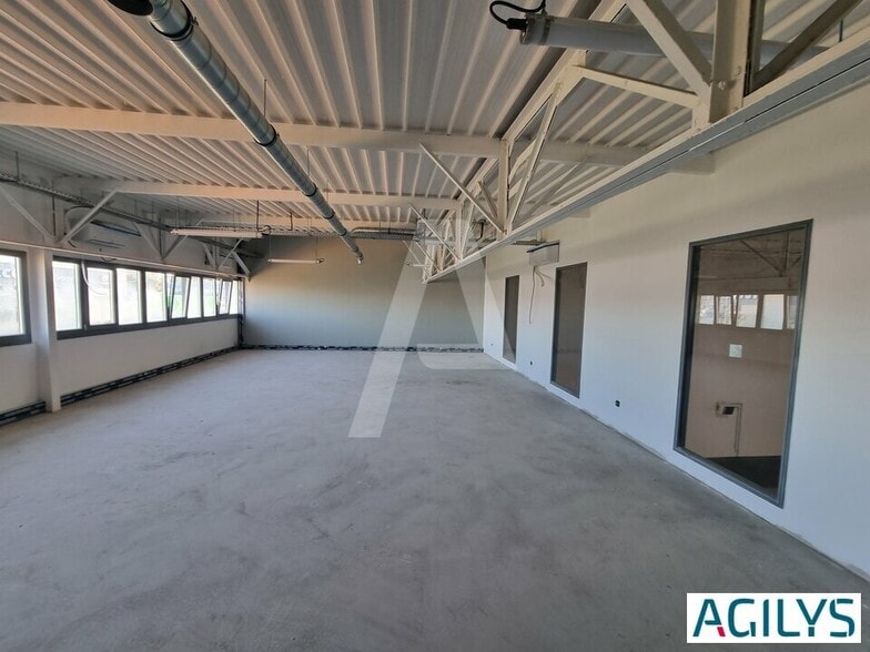 269 Rue Du Maréchal Juin, Vaux-le-Pénil à louer - Photo intérieure – Image 2 sur 17