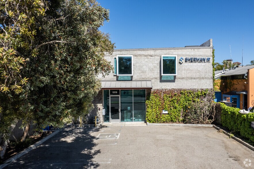 1519 26th St, Santa Monica, CA à louer - Photo de l’immeuble – Image 2 sur 30