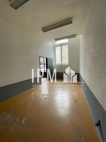 22 Avenue De Saint Barnabe, Marseille à louer - Photo de l’immeuble – Image 3 sur 7