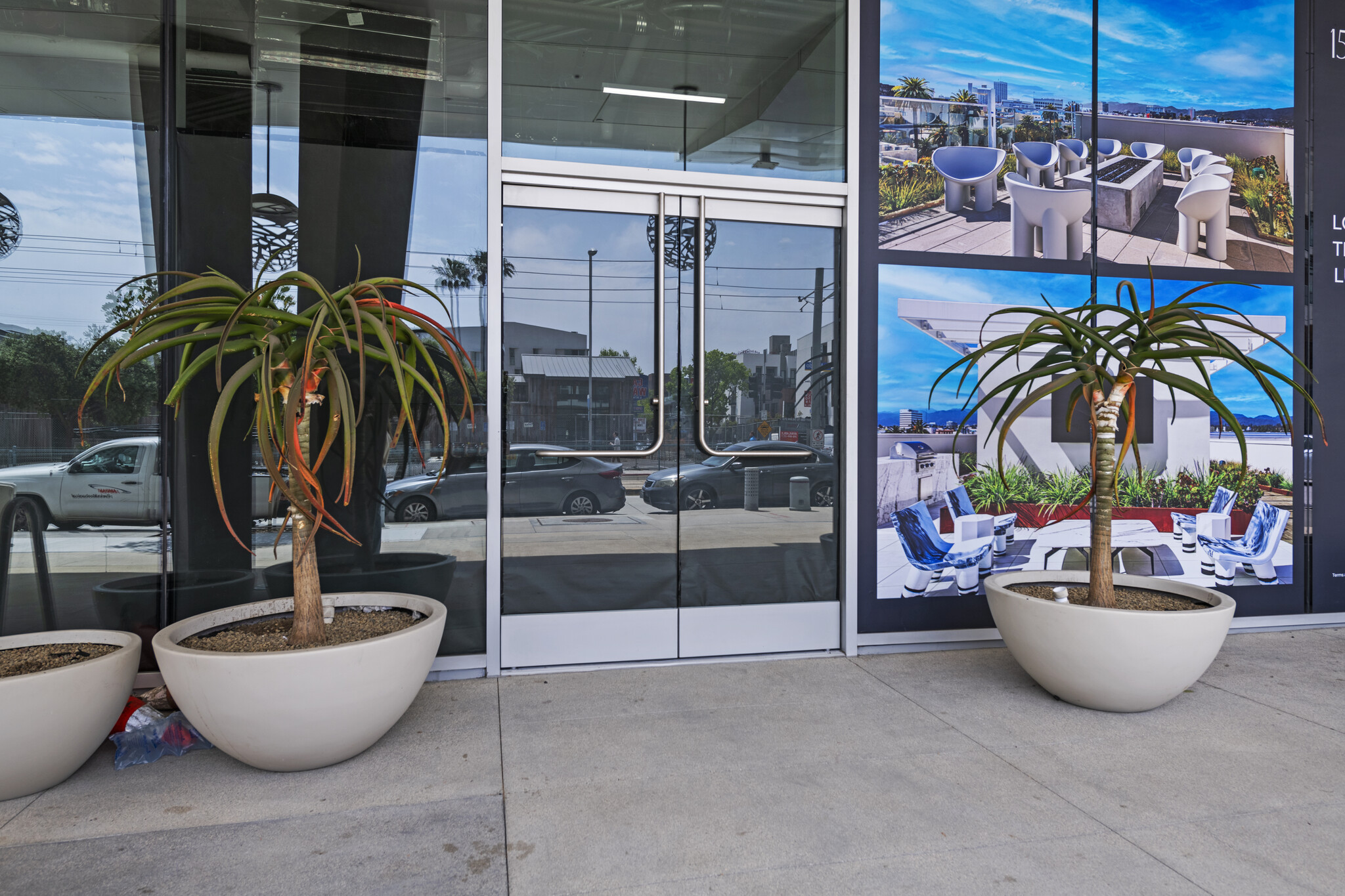 1550 Lincoln Blvd, Santa Monica, CA à louer Photo de l’immeuble– Image 1 sur 1