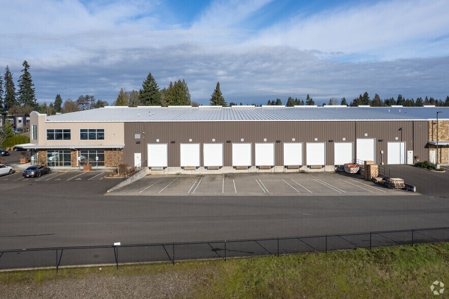 6501 NE 47th Ave, Vancouver, WA à louer - Photo de l’immeuble – Image 2 sur 7