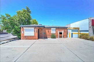 Plus de détails pour 2230 N 24th St, Phoenix, AZ - Bureau à vendre