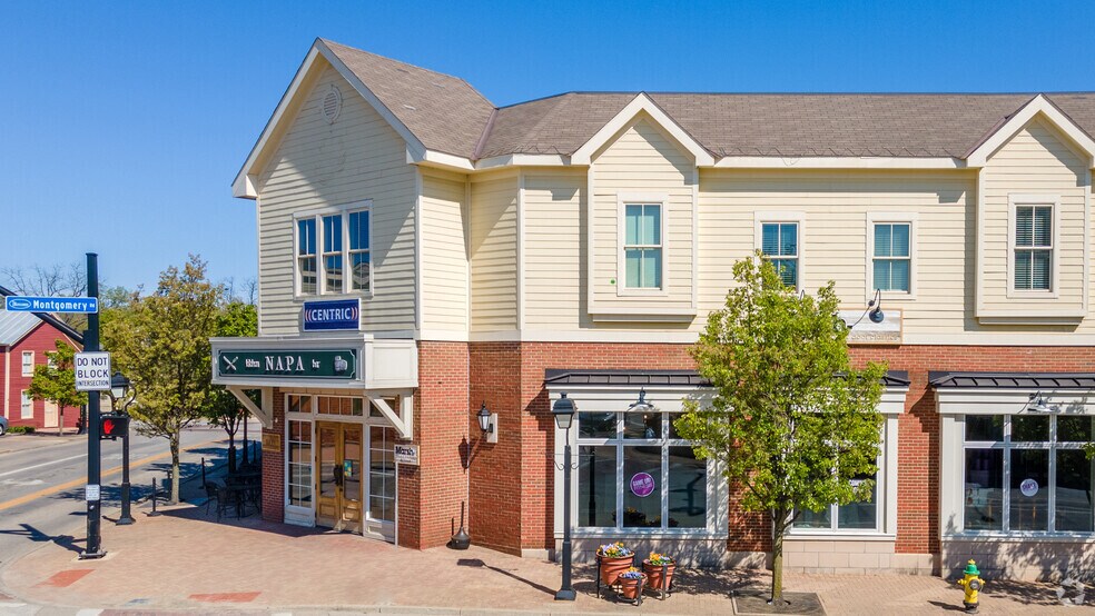 9366-9386 Montgomery Rd, Cincinnati, OH à louer - Photo de l’immeuble – Image 2 sur 7