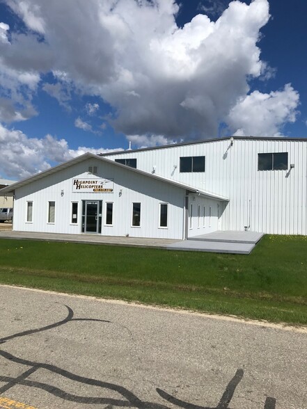 12404 111 Av, Grande Prairie, AB à vendre - Photo de l’immeuble – Image 1 sur 14