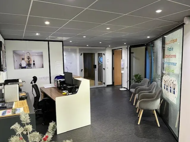 40 Boulevard Henri Sellier, Suresnes à louer Photo intérieure– Image 1 sur 6
