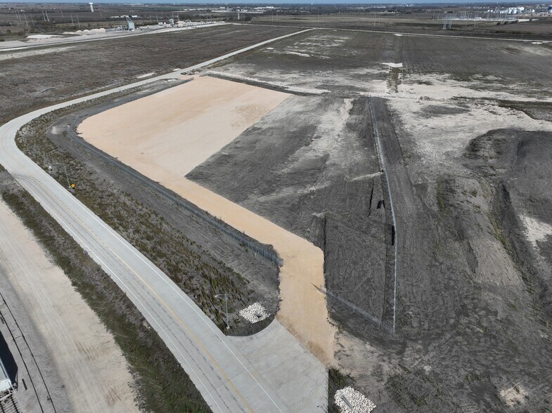 180 Logistics Loop, Taylor, TX à louer - Aérien – Image 3 sur 5