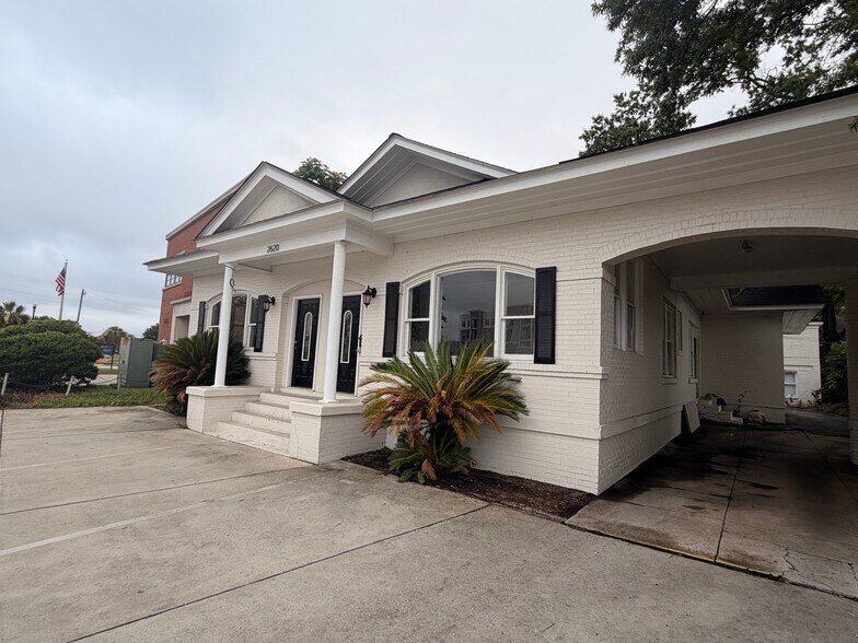 2620 Main St, Columbia, SC à louer - Photo de l’immeuble – Image 3 sur 13