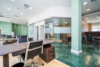 Bureau dans Pozuelo de Alarcón, Madrid à louer Photo intérieure– Image 1 sur 28