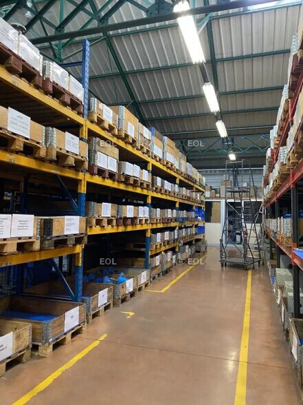 Industriel/Logistique dans Bagnolet à louer - Photo de l’immeuble – Image 3 sur 5