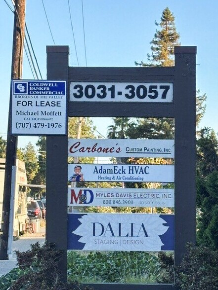 3031-3057 California Blvd, Napa, CA à louer - Photo de l’immeuble – Image 3 sur 7