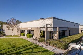 Plus de détails pour 15791 Rockfield Blvd, Irvine, CA - Industriel/Logistique à louer