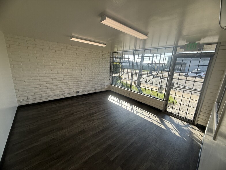 11779 - 11783 Slauson Ave., Santa Fe Springs, CA à louer - Photo de l’immeuble – Image 2 sur 8