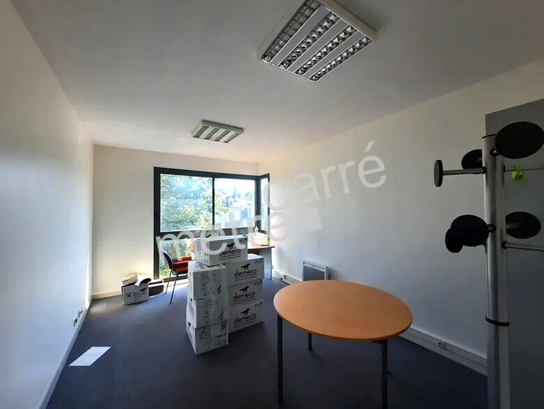 Bureau dans Nantes à vendre - Photo de l’immeuble – Image 2 sur 3