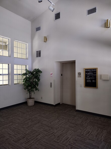 670 Placerville Dr, Placerville, CA à louer - Photo de l’immeuble – Image 3 sur 19