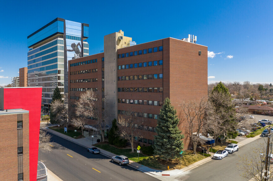 1780 S Bellaire St, Denver, CO à louer - Photo de l’immeuble – Image 2 sur 10