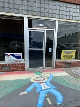 Plus de détails pour 116 E Meadows St, Vidalia, GA - Local commercial à vendre